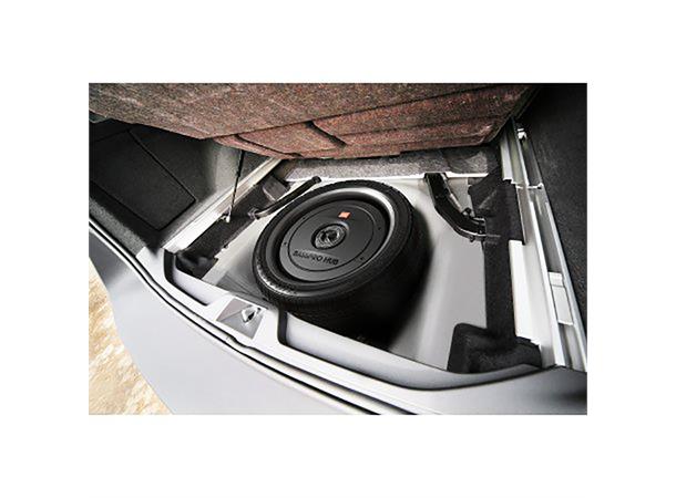 JBL BASSPRO HUB  kompakt woofer 11" Aktiv 11" bilsubwoofer, 200 W RMS