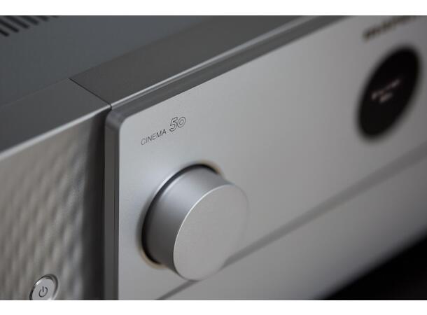 Marantz CINEMA 60 - Sølvgull 7x100-watt og 7.2-kanals prosessering