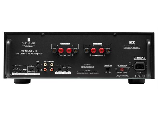 Parasound NewClassic 2250v.2 Amp Kraftig effektforsterker 2x275W