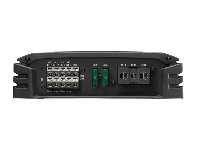 Alpine S-A55V forsterker 5 kanaler 4x60W + 300W, BassEq, HP/LP filter 