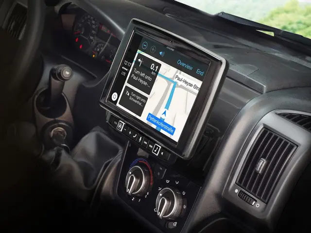 Alpine I902D-DU - multimediaenhet 9" touch screen, CarPlay, Android Auto 