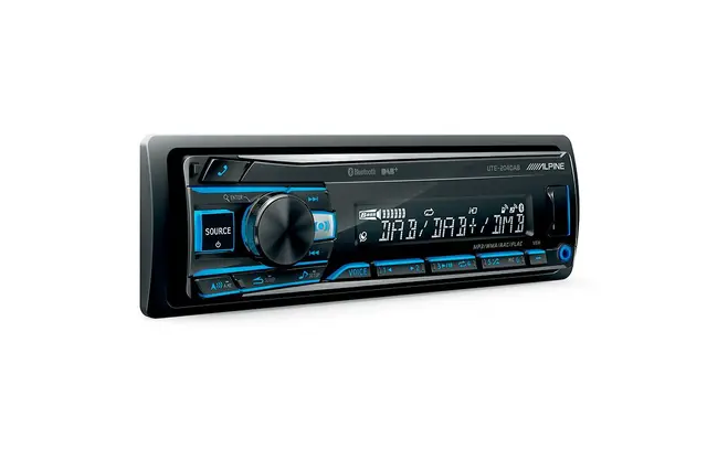 Alpine UTE-204DAB BT uten antenne 4x50W 3xRCA USB AUX Bluetooth 