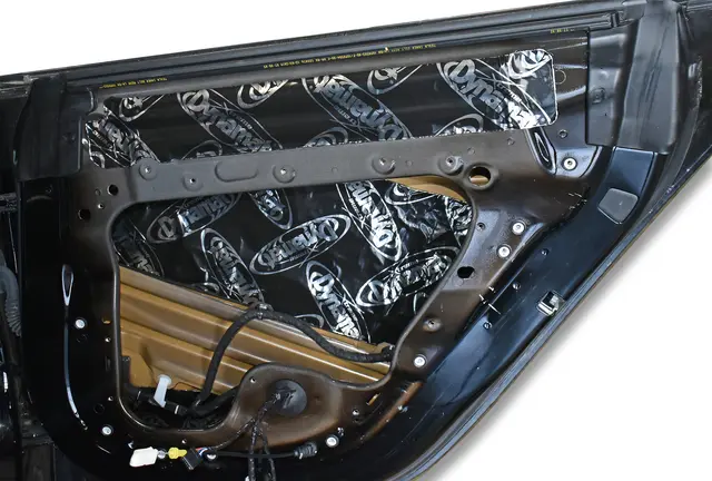Dynamat Xtreme Tesla M3 4 Dører Spesialtilpassede dempematter Tesla M3 