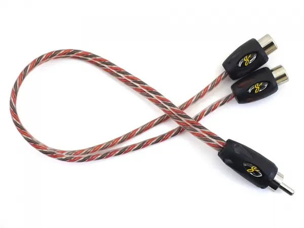 Stinger SI42YF Signalsplitter/ Y-ledd 4000 Serien, 1 hann / 2 hunn RCA 