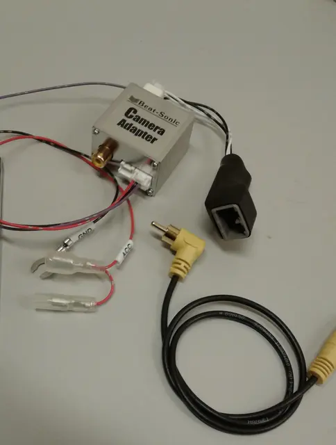 BEATSONIC - Beholde OEM ryggekamera Mitsubishi (+PSA) (2007 - 2013) 