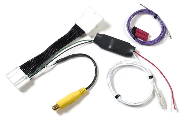 BEATSONIC - Ryggekamera til OEM headunit Toyota Touch 2 (2013 -->) (Ny 24-pin) 