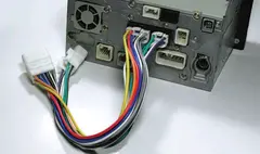 BEATSONIC 30cm forlengelseskabel Toyota/Lexus (10+6-pin plugger)