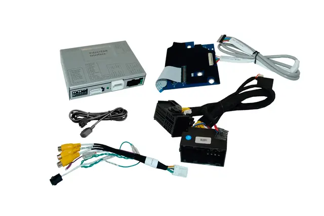 CAS Ryggekamera-Adapter Levante m/Uconnect SmartTouch (8.4") 