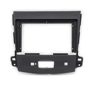 ConnectED monteringsramme 9" Mitsubishi Outlander (2007 - 2012)