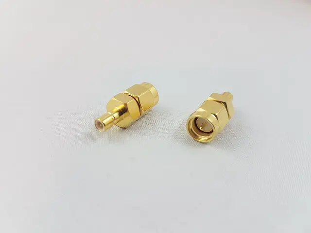 ConnectED antenneadapter SMB (Han) --> SMA (Han) adapter 
