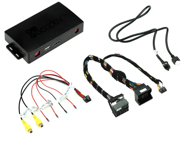 CONNECTS2 Ryggekamera/Speilingsadapter MB m/Comand NTG 4.5/Audio 20 