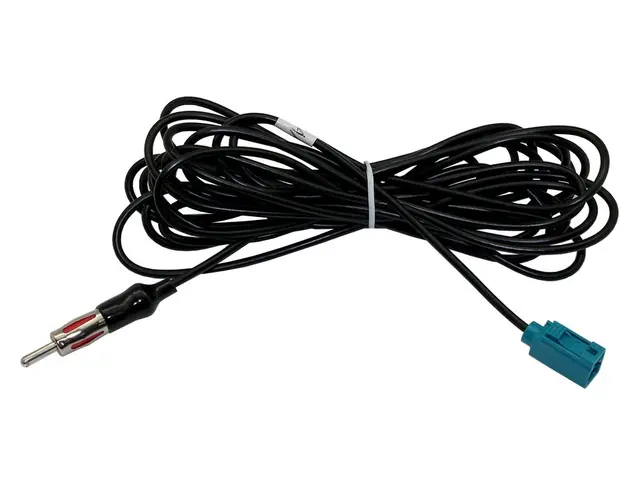 CONNECTS2 Antennekabel Skjøtekabel - FAKRA (Hun)->DIN (Han) 5m 