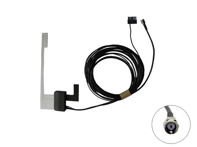 CONNECTS2 DAB-antenne - SMA For montering på glassrute 