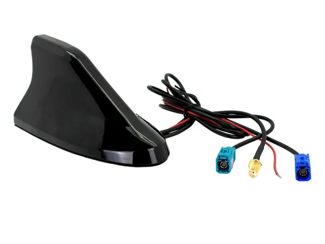 CONNECTS2 FM/DAB/GPS - Fakra Aktiv haifinne antenne 