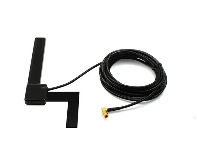 CONNECTS2 DAB-antenne - SMB SAD5 Diskret aktiv vindusantenne 