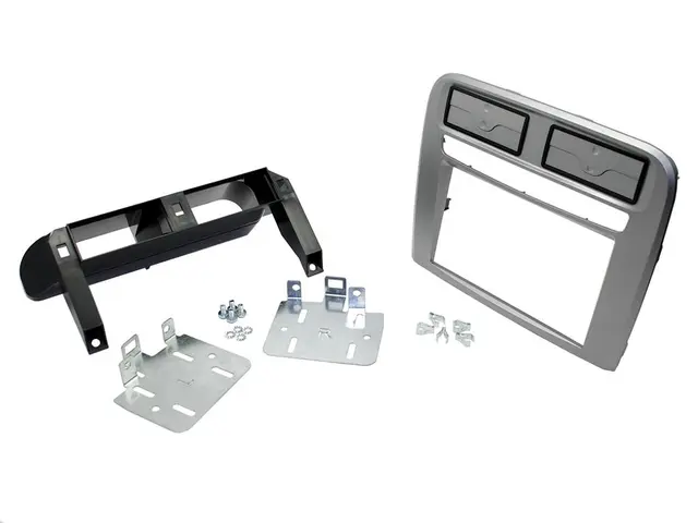 CONNECTS2 Premium monteringskit 2-DIN Fiat Grande Punto (2005 - 2009) Sølv 