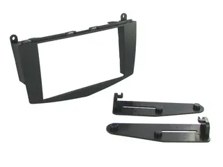 CONNECTS2 Premium monteringskit 2-DIN MB C (2007-2011) modeller u/bryterpanel