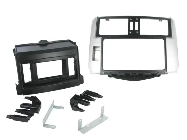 CONNECTS2 Premium monteringsramme 2-DIN Land Cruiser 150 (2009 - 2013) Sølv 