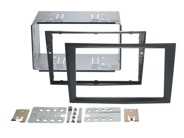 CONNECTS2 Premium monteringskit 2-DIN Opel - Headunits "med knekk" RubberTouch 