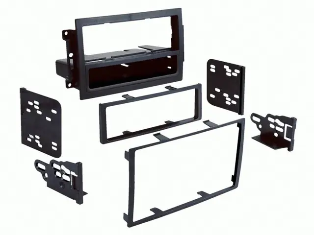CONNECTS2 monteringsramme 1-DIN/2-DIN Chrysler/Dodge/Jeep (2005 - 2008) m/Navi 