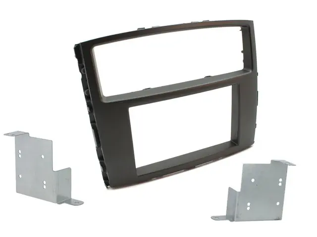 CONNECTS2 Premium monteringskit 2-DIN Mitsubishi Pajero (2006-2013) (Kokgsrå) 