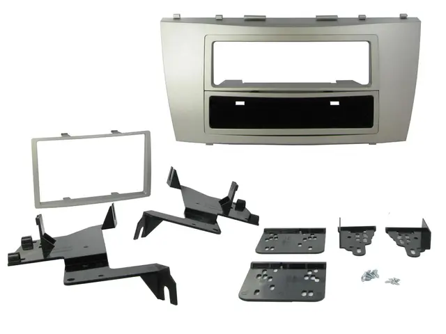 CONNECTS2 Premium monteringskit 2-DIN Toyota Camry 2006 - 2011 