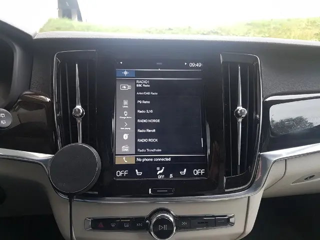 DENSION USB DAB/DAB+ MOTTAKER DAB USB-inngang - passer mange biler! 