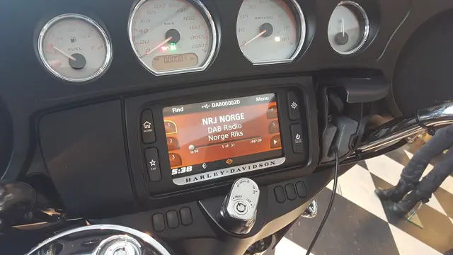 DENSION USB DAB/DAB+ MOTTAKER DAB USB-inngang - passer mange biler! 