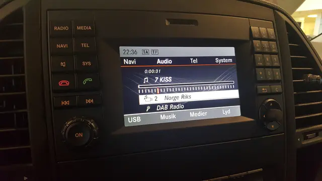 DENSION USB DAB/DAB+ MOTTAKER DAB USB-inngang - passer mange biler! 