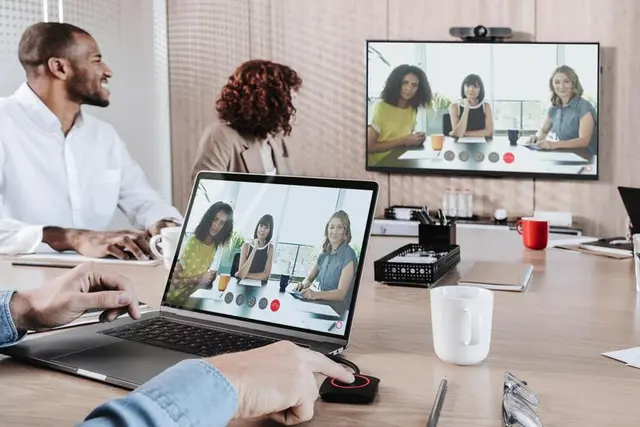 Barco ClickShare Conference CX-20 Gen2 Easy wireless conferencing, small rooms 