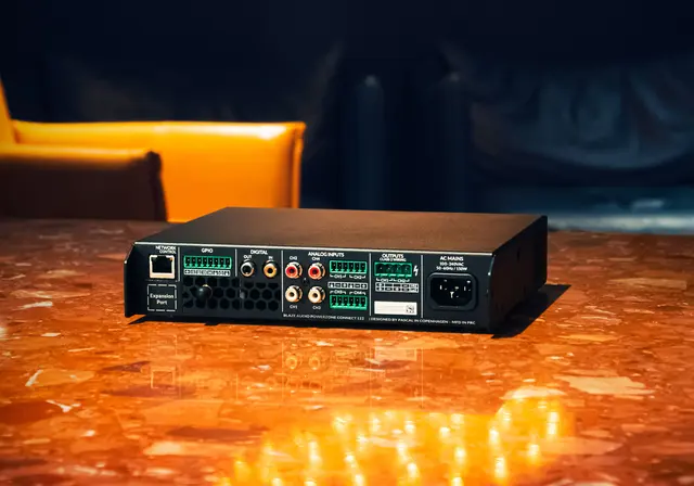 Blaze Audio PowerZone Connect 122 EU 2x60W 4-8 Ohm 1x125W 100V 16 Ohm 