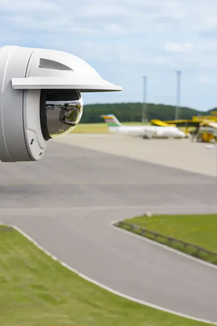 Axis Q3517-LVE Network Camera fixed dome for solid performance in 5 MP 