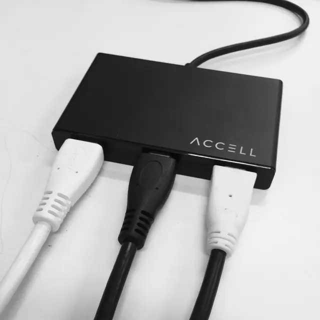 Accell USB-C > 3 x HDMI 1.4 MST Hub USB-C 4K@30Hz HDMI 1.4b 