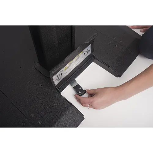 Chief Gulvstativ Flatskjerm Maks 1,83 m 114 -183 cm Maks 90,7kg 