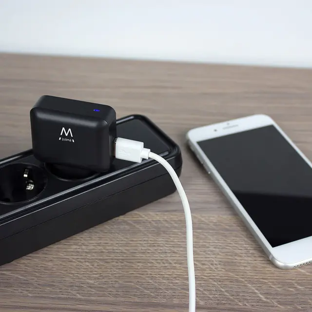 Ewent Universal USB lader 1-Port 1xUSB 2.4A 