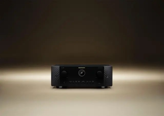 Marantz CINEMA 60 - Sort 7x100-watt og 7.2-kanals prosessering 