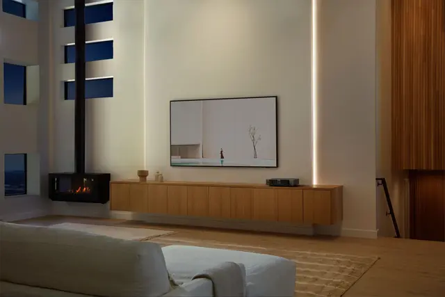 Marantz CINEMA 70s - Sort 7x50-watt og 7.2-kanals prosessering 