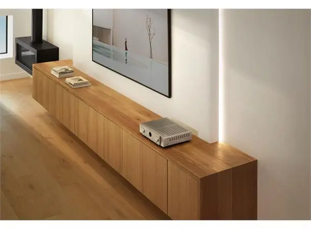 Marantz CINEMA 70s - Sølvgull 7x50-watt og 7.2-kanals prosessering 