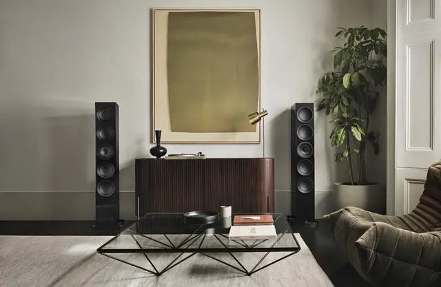 KEF R11 Meta - Sort, pris par 3-veis gulvstående flaggskiphøyttaler 