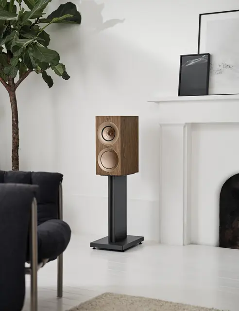 KEF R3 Meta - Valnøtt "Best-i-klassen" stativhøyttaler 