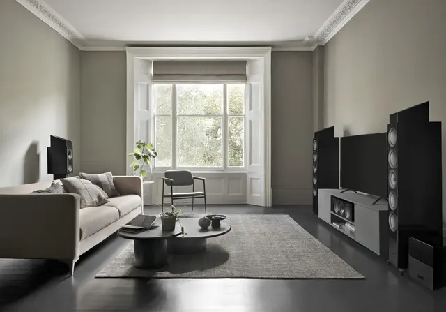 KEF R6 Meta - Sort "Best-i-Klassen" Senterhøyttaler 