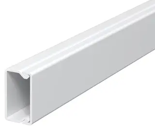 Kanallist onnline 15x30mm med tape Hvit kanal / kabelskjuler