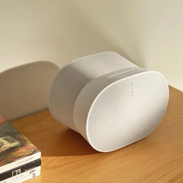 SONOS ERA 300 Trådløs høyttaler i hvit Kompakt trådløs streaminghøyttaler 