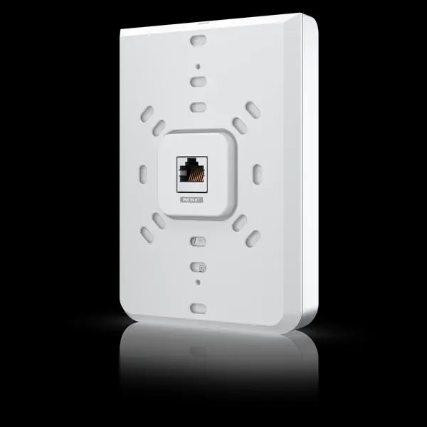 Ubiquiti UniF Wifi 6 In-wall AP switch 1xRJ45 PoE in 4xRJ45 ut (1 PoE ut) 