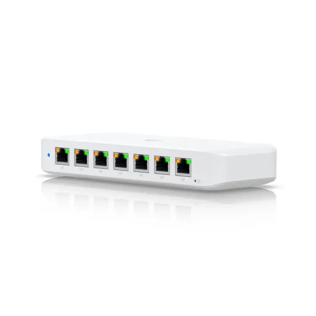Ubiquiti Unifi L2 8 port Switch 8P16Gbps Switching capacity, PoE+ 
